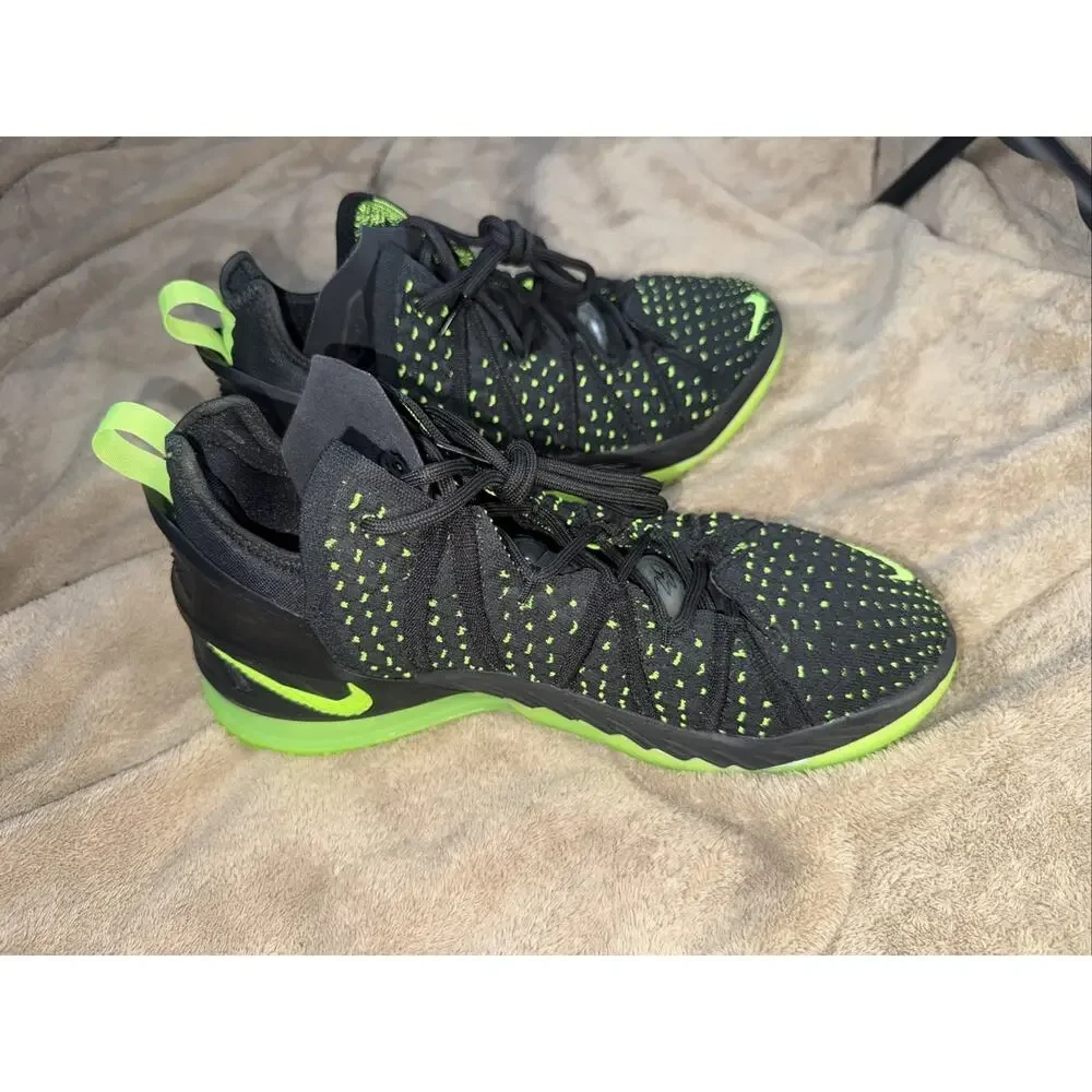 Nike‎ LeBron 18 XVIII Dunkman Men's Size 8 Black/Electric Green
